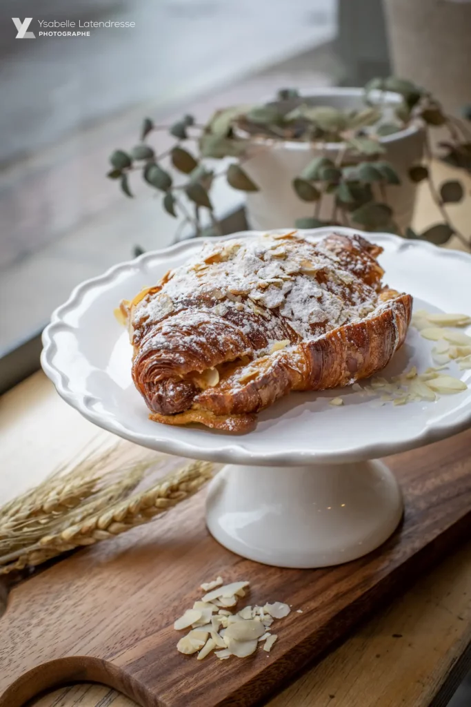 Croissant aux amandes