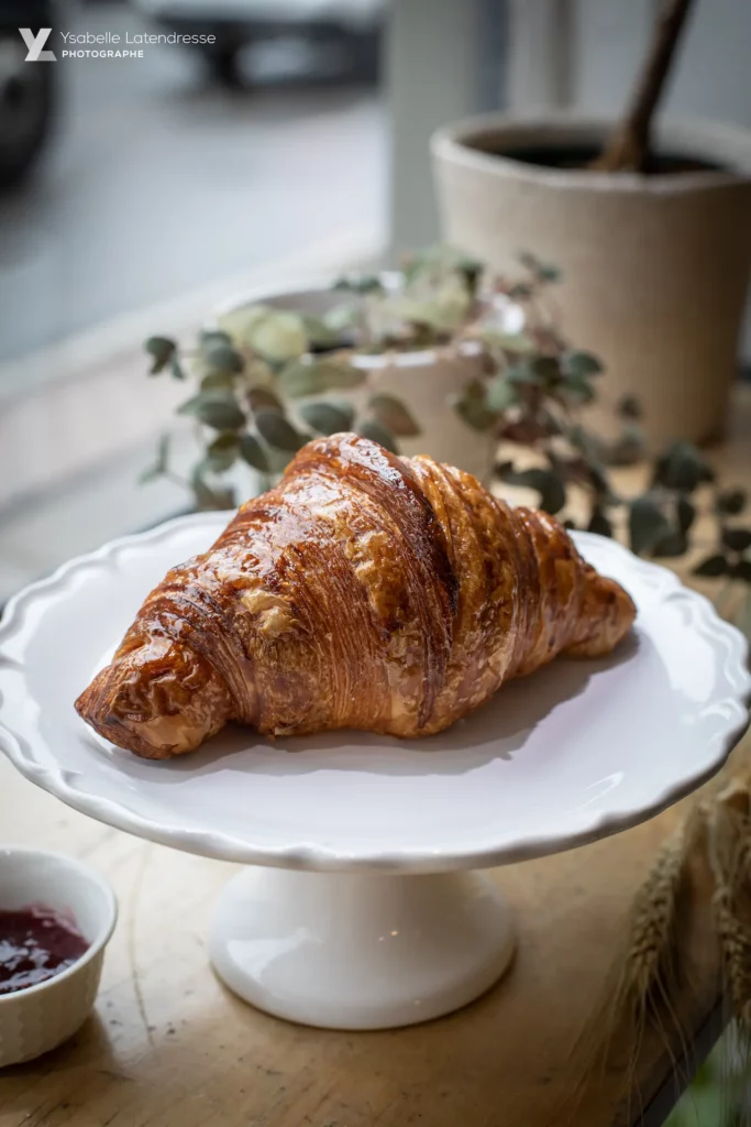 Croissant au beurre